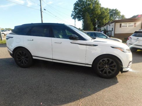 Used 2018 Land Rover Range Rover Velar R-Dynamic SE image 4