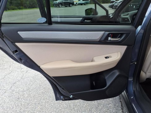 Used 2017 Subaru Outback 2.5i Premium image 74