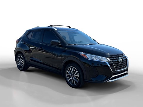 Used 2022 Nissan Kicks SV image 7