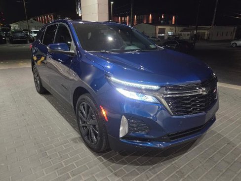 Used 2022 Chevrolet Equinox RS w/ Infotainment Package image 7