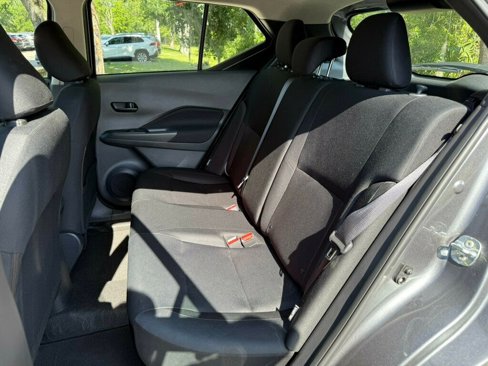 Used 2024 Nissan Kicks S image 7