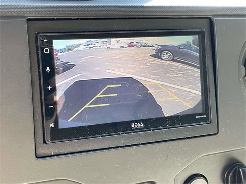 Used 2014 Ford E-350 and Econoline 350 XLT image 10