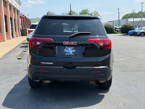 Used 2019 GMC Acadia SLT w/ Black Edition image 6