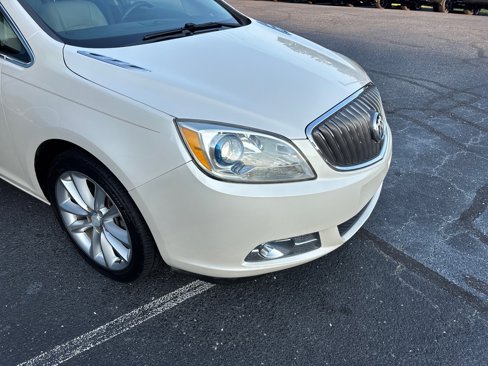 Used 2015 Buick Verano Leather w/ Experience Buick Package image 6