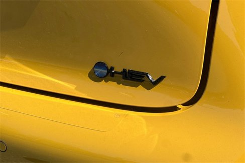 Used 2025 Toyota Prius image 7