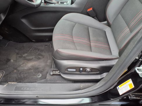 Certified 2022 Chevrolet Equinox RS image 10