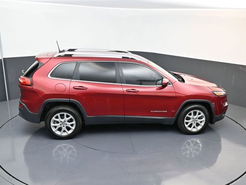 Used 2017 Jeep Cherokee Latitude w/ Safety/Convenience Group image 14