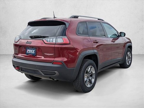 Used 2019 Jeep Cherokee Trailhawk image 5