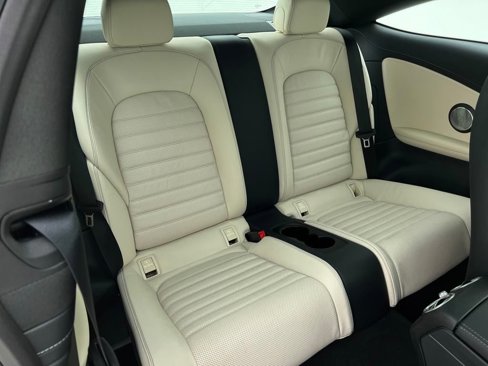 Used 2022 Mercedes-Benz C 300 4MATIC Coupe image 15