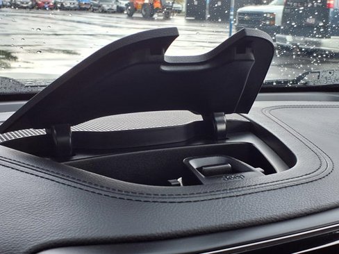 Used 2019 Jeep Cherokee Limited image 24