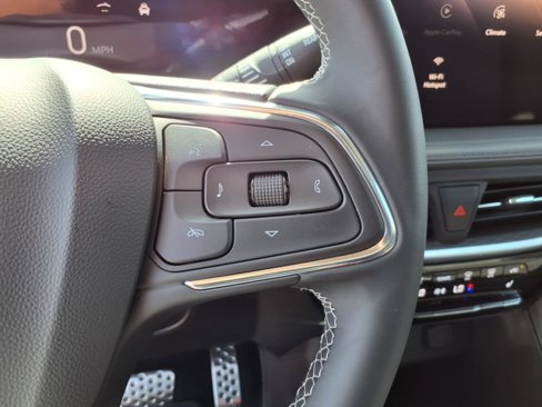 Used 2024 Buick Encore GX Avenir w/ Avenir Technology Package image 41
