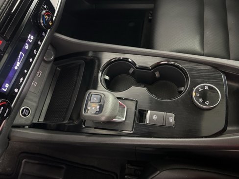 Used 2021 Nissan Rogue SV w/ Premium Package image 17