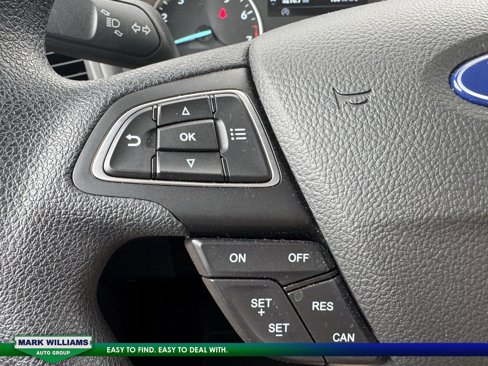 Used 2022 Ford EcoSport SE w/ SE Convenience Package image 9
