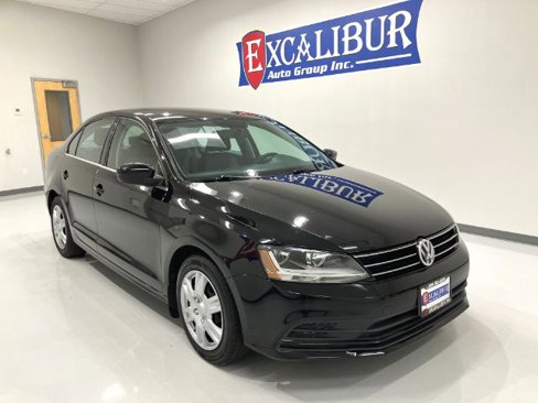 Used 2017 Volkswagen Jetta S image 11