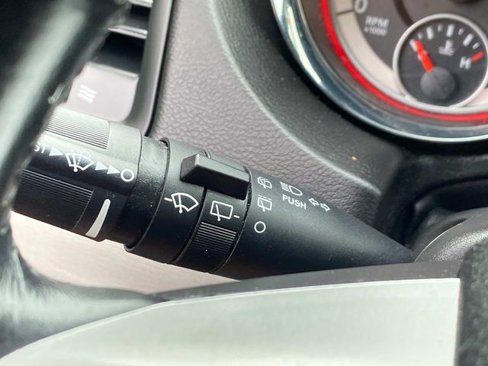 Used 2019 Dodge Grand Caravan GT image 16