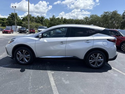 Used 2020 Nissan Murano Platinum image 17