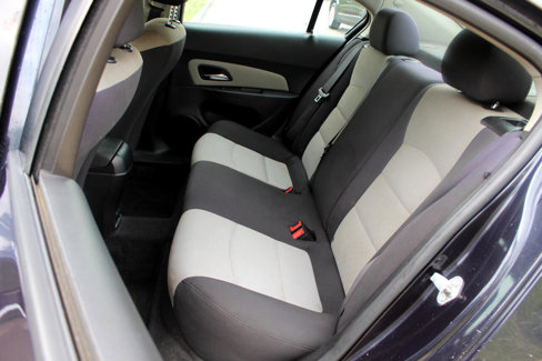 Used 2015 Chevrolet Cruze LS image 28