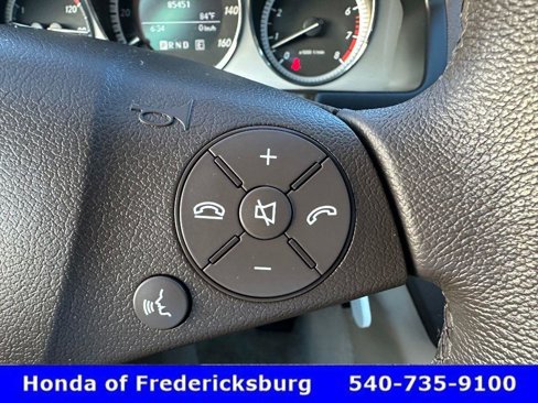 Used 2011 Mercedes-Benz C 300 Sport image 24
