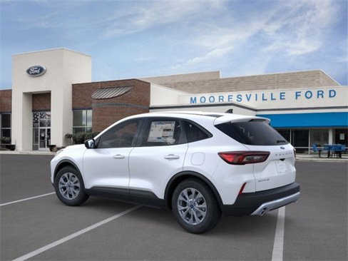 New 2025 Ford Escape Active image 4