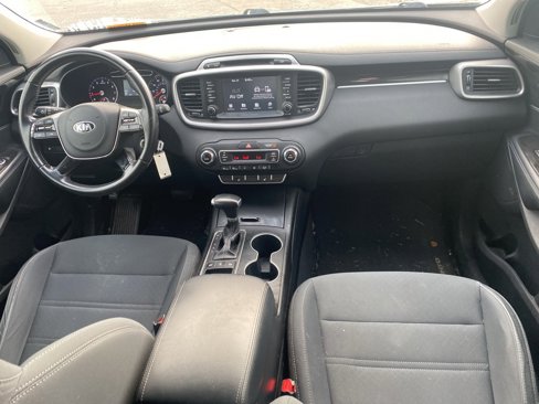 Used 2019 Kia Sorento LX w/ LX Convenience Package image 10