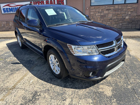 Used 2018 Dodge Journey SXT w/ Premium Group image 3