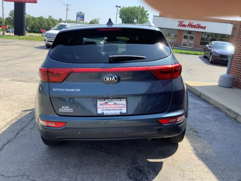 Used 2018 Kia Sportage LX w/ LX Technology Package image 6