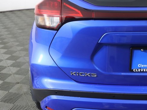 Used 2023 Nissan Kicks SV image 13