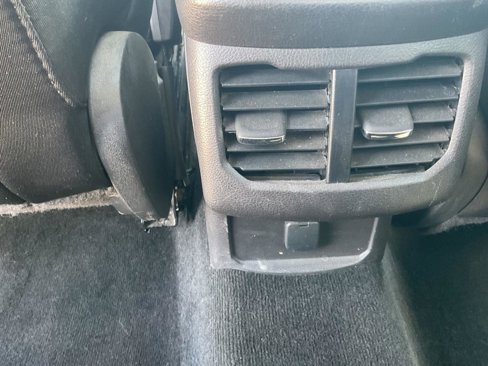 Used 2016 Ford Fusion SE w/ Equipment Group 201A image 24