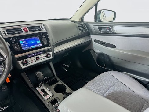 Used 2019 Subaru Outback 2.5i image 21