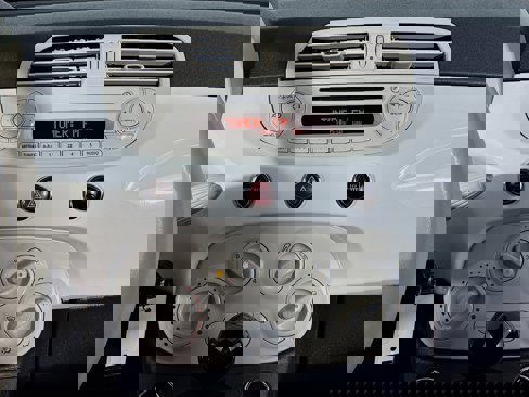 Used 2015 FIAT 500 Pop image 25