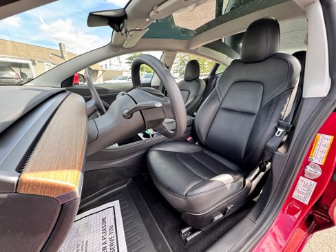 Used 2021 Tesla Model 3 Standard Range Plus image 12