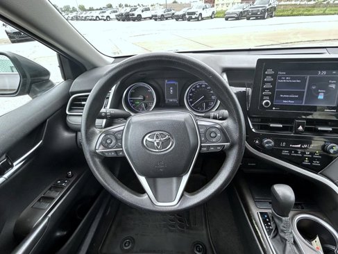 Used 2022 Toyota Camry LE image 13
