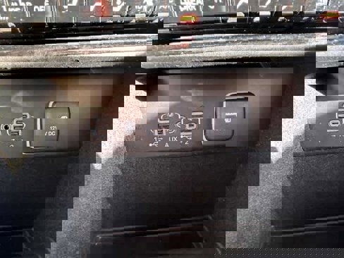 Used 2021 Jeep Grand Cherokee L Limited image 21