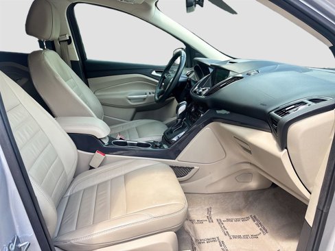 Used 2015 Ford Escape Titanium image 31