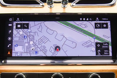Used 2023 Bentley Bentayga image 41