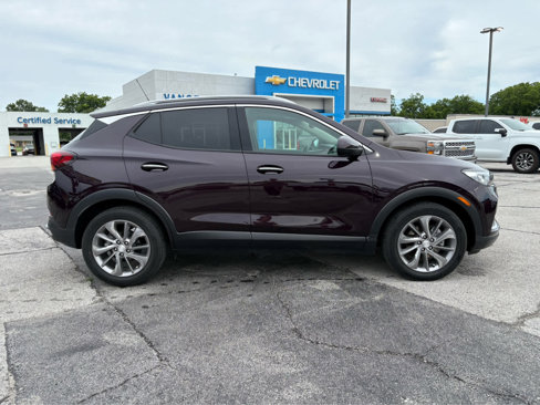 Used 2020 Buick Encore GX Essence w/ Experience Buick Package image 8