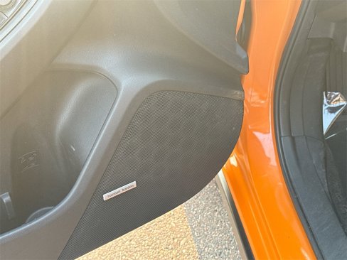 Used 2018 Subaru Crosstrek 2.0i Limited image 16