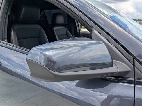 Used 2023 Chevrolet Equinox RS image 11