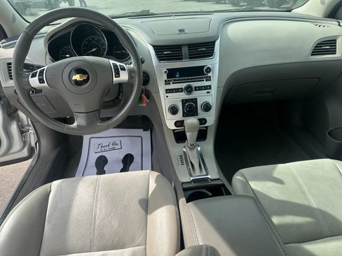Used 2012 Chevrolet Malibu LT image 17