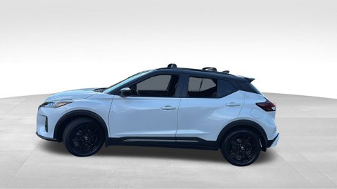 Used 2021 Nissan Kicks SR w/ SR Premium Package image 4