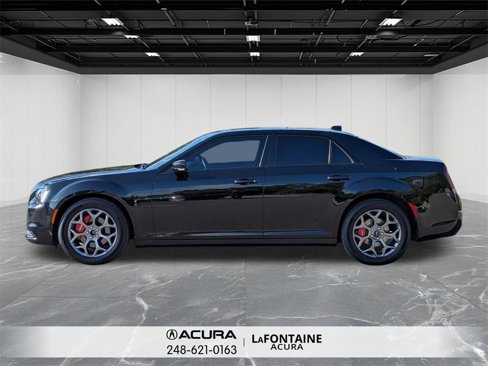 Used 2017 Chrysler 300 S w/ 300S Premium Group image 2