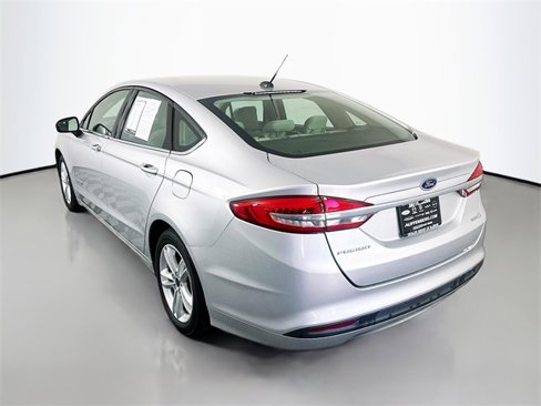 Used 2018 Ford Fusion S image 5