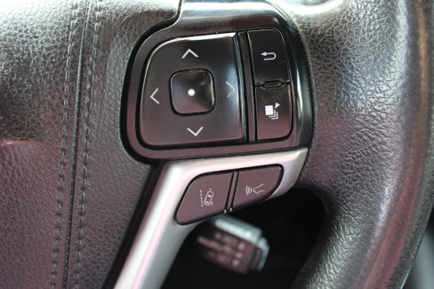 Used 2019 Toyota Highlander LE image 22