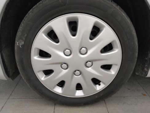 Used 2017 Nissan Sentra SV image 31