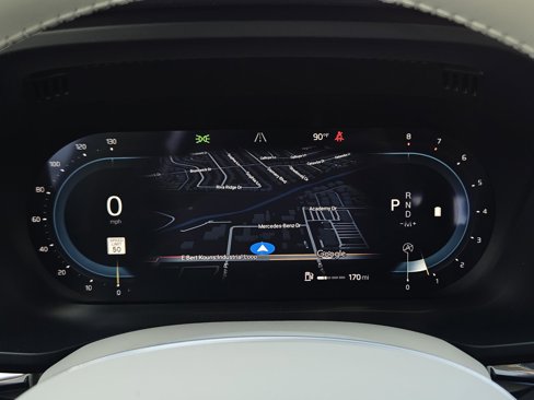New 2025 Volvo XC60 B5 Plus w/ Protection Package Premier image 13
