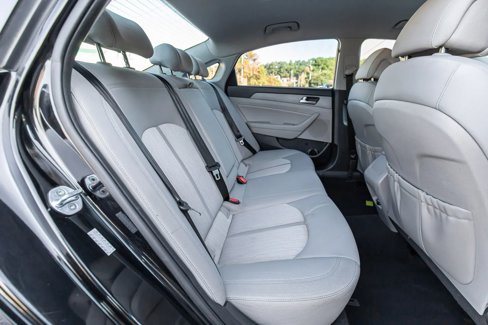 Used 2017 Hyundai Sonata SE image 25