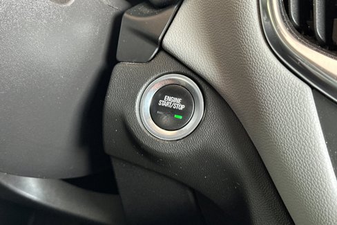 Used 2022 Chevrolet Equinox LT image 22