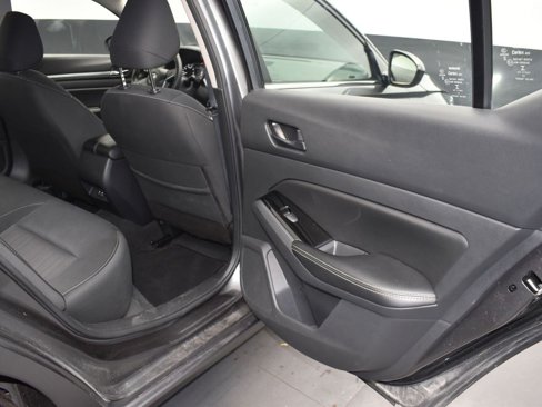 Used 2023 Nissan Altima 2.5 SV image 16