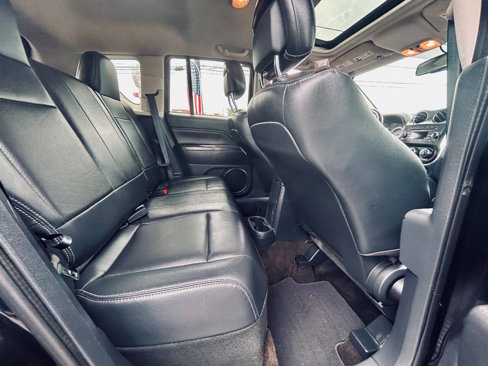 Used 2015 Jeep Compass High Altitude image 29