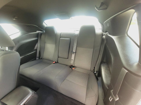 Used 2019 Dodge Challenger SXT image 12